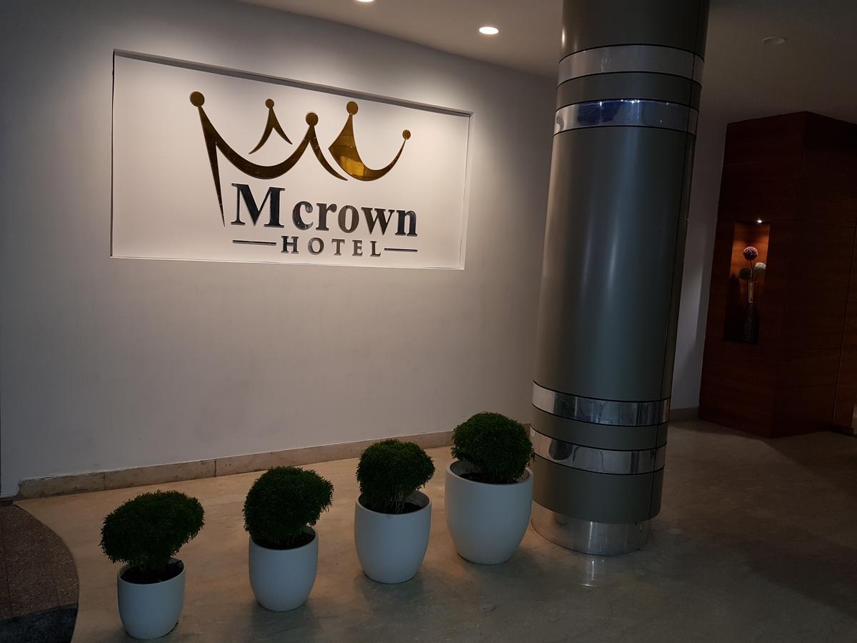 M Crown Hotel Shillong Exterior foto